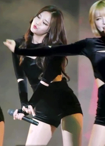Hyejeong2400.gif