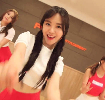 Mina04.gif