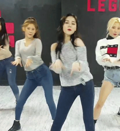 NancyBB 08.gif