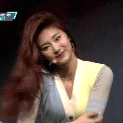 Tzuyu OK.gif