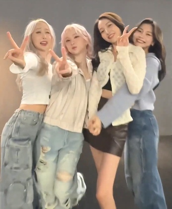 02.jpg