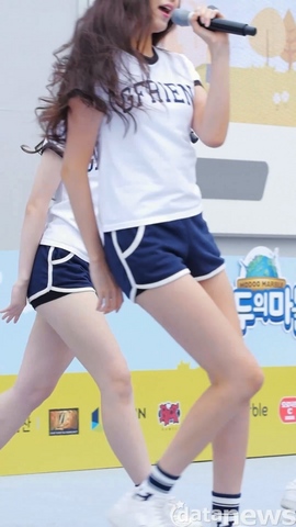 942.jpg